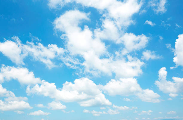 Phong Cảnh Bầu Trời Trong Vắt Hình Ảnh Sẵn Có - Tải Xuống Hình Ảnh Ngay Bây  Giờ - Mây, Bầu Trời, Mây Trời - Istock